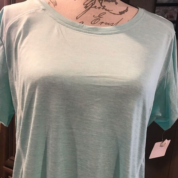 Bundle XL Women's Athletic Tops Two Piece - Picture 6 of 15